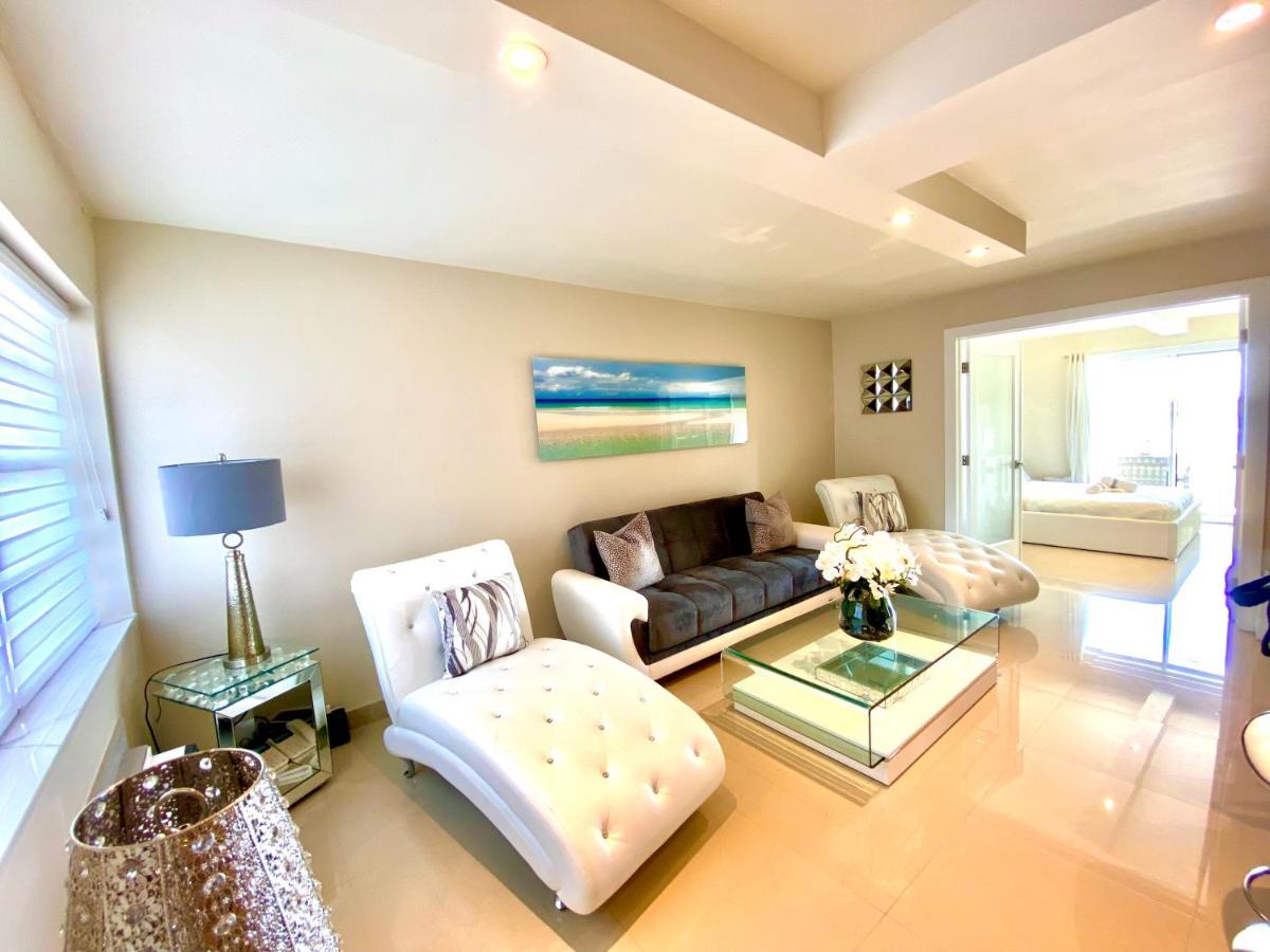 Premium Modern Waterfront Apartment With Miami Skyline View On The Bay 5 Mins Drive To Miami Beach With Free Parking Kültér fotó