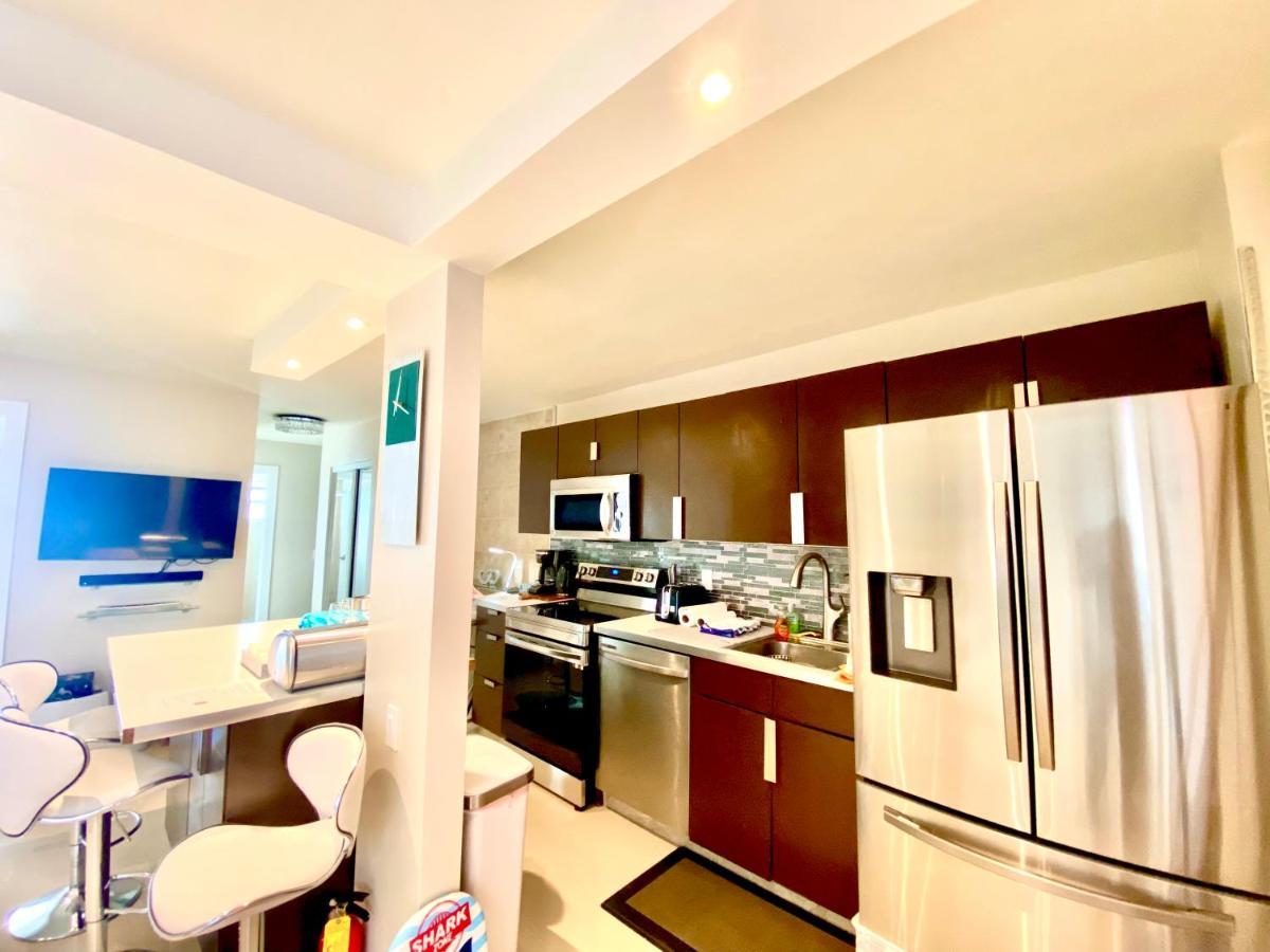 Premium Modern Waterfront Apartment With Miami Skyline View On The Bay 5 Mins Drive To Miami Beach With Free Parking Kültér fotó